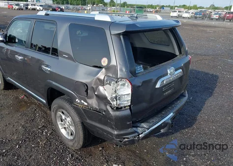 2010 Toyota 4Runner Sr5 V6 from USA, damaged, VIN JTEZU5JR0A5010095